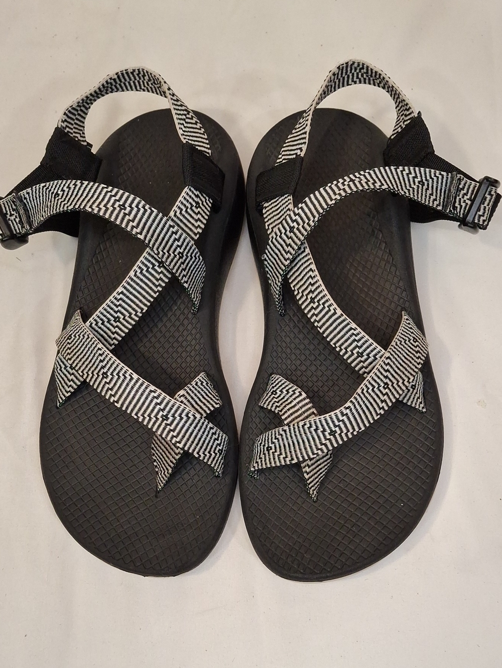 Chaco CloudWomens Black & White Strappy Outdoor Sandals with Adjustable Straps.